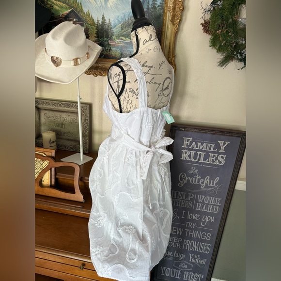 Maurices White Ruched Midi Sundress V-Neck NWT - Picture 6 of 6